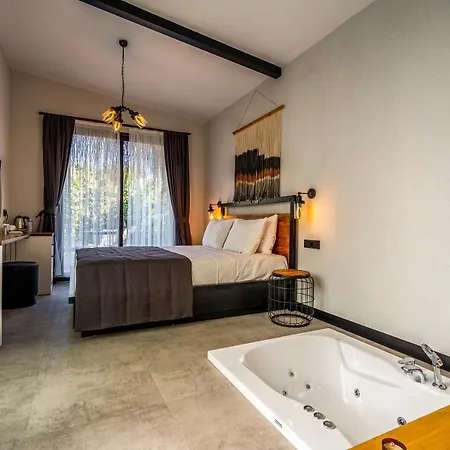 Primus Adult Only Hotel Alaçatı