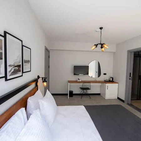 Primus Adult Only Hotel *