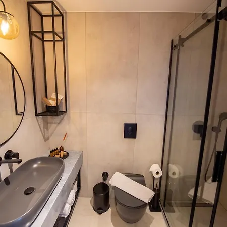 Primus Adult Only Otel