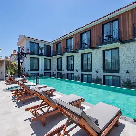 Primus Adult Only Otel Alaçatı