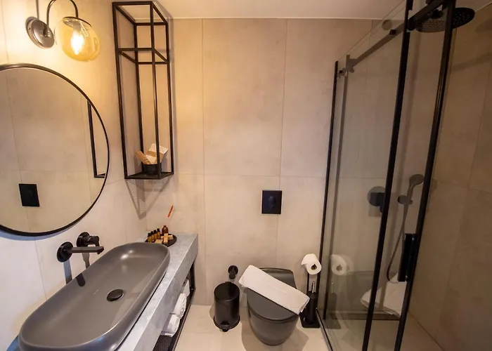 Primus Adult Only Hotel