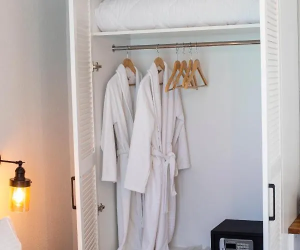 Hotel Primus Adult Only